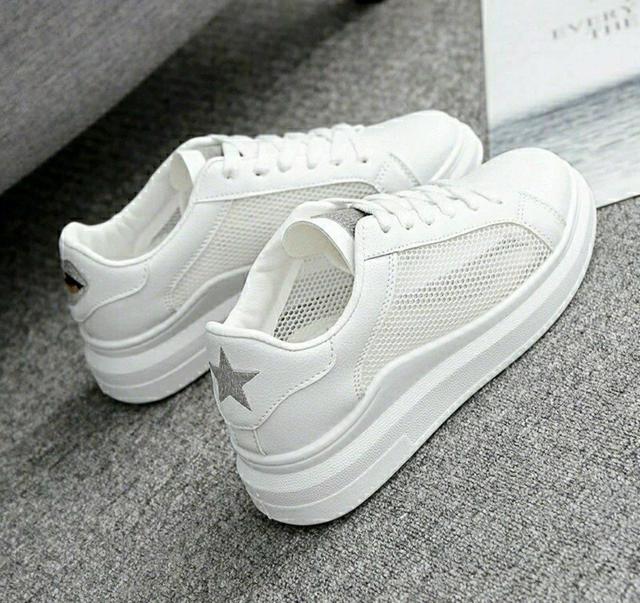 高弓足和扁平足穿的鞋一样吗,扁平足为什么要选平底鞋