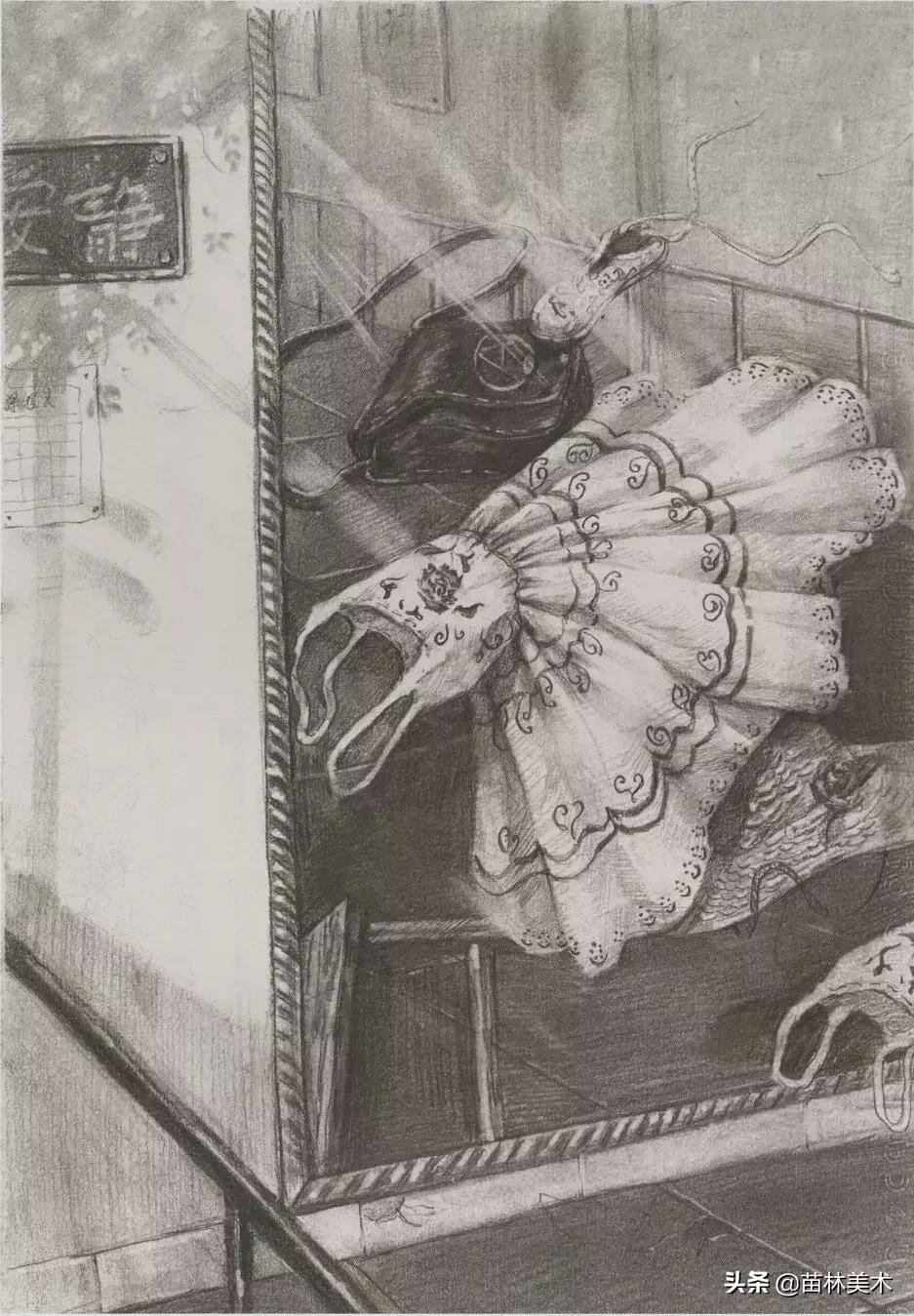 清华美院精微素描高分卷,清华美院设计素描光影解析