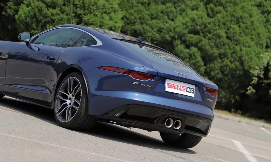 捷豹f-typevs保时捷718s宝马z4,2018款3.0t捷豹f-type现车