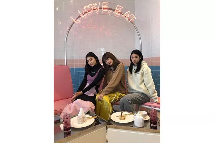 日本时尚模特们最喜欢的海外旅行国家——韩国美食购物篇