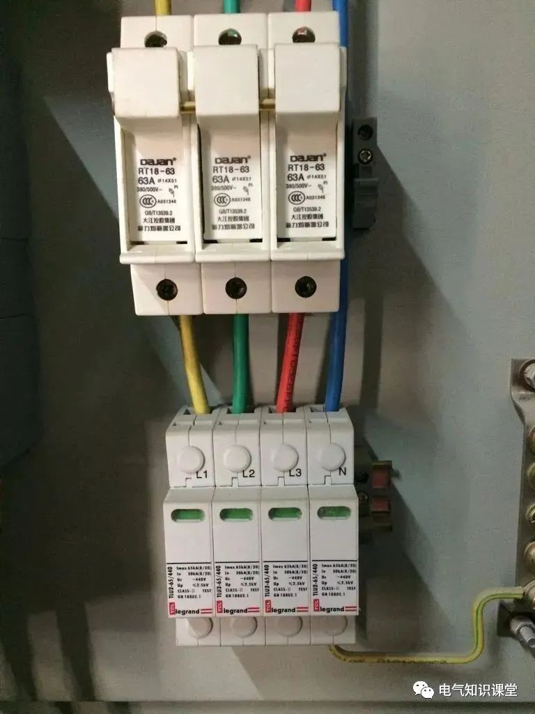 rt型熔断器型号及参数,跌落式熔断器型号参数