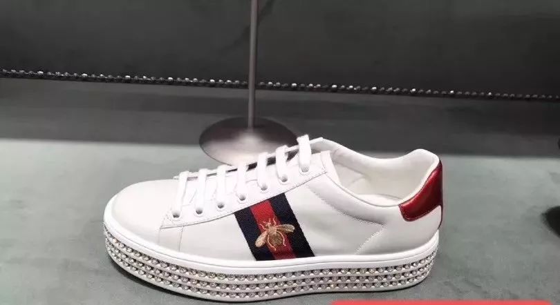 gucci古驰老爹鞋多少钱,gucci男鞋最新款小白鞋