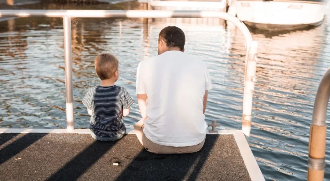 孩子磕掉牙索赔,孩子摔掉门牙索赔10万