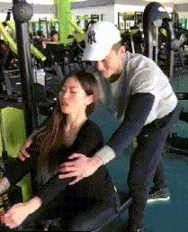 新娘开心的搞笑视频,搞笑gif开心一刻女司机上车