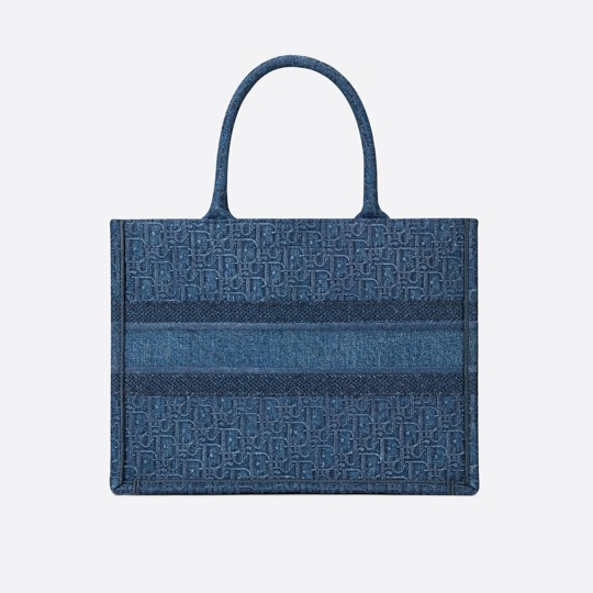 Dior发布迷你BookTote手袋:超迷你尺寸托特包