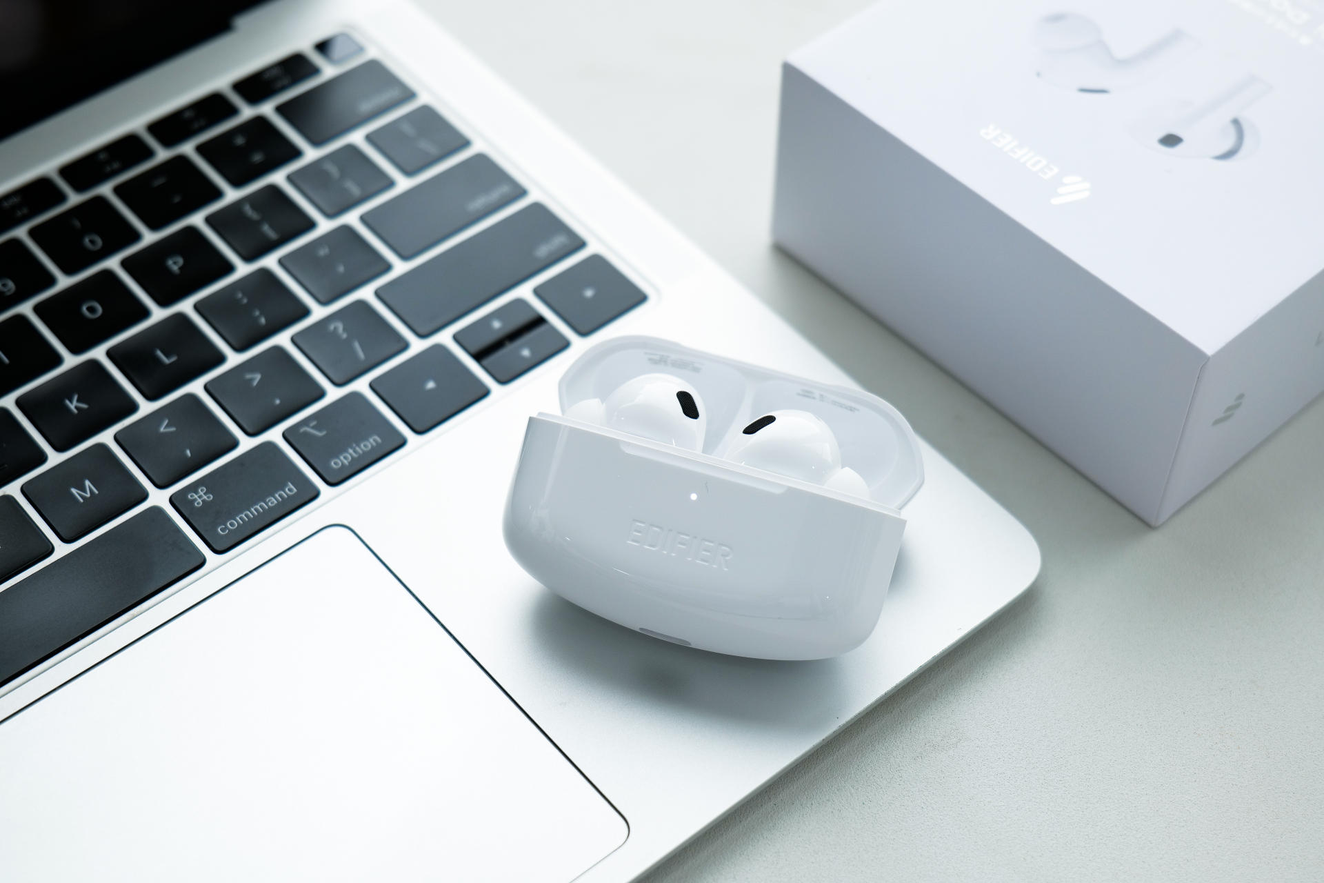 漫步者蓝牙耳机xpods开箱视频,漫步者学生版儿童蓝牙耳机测评