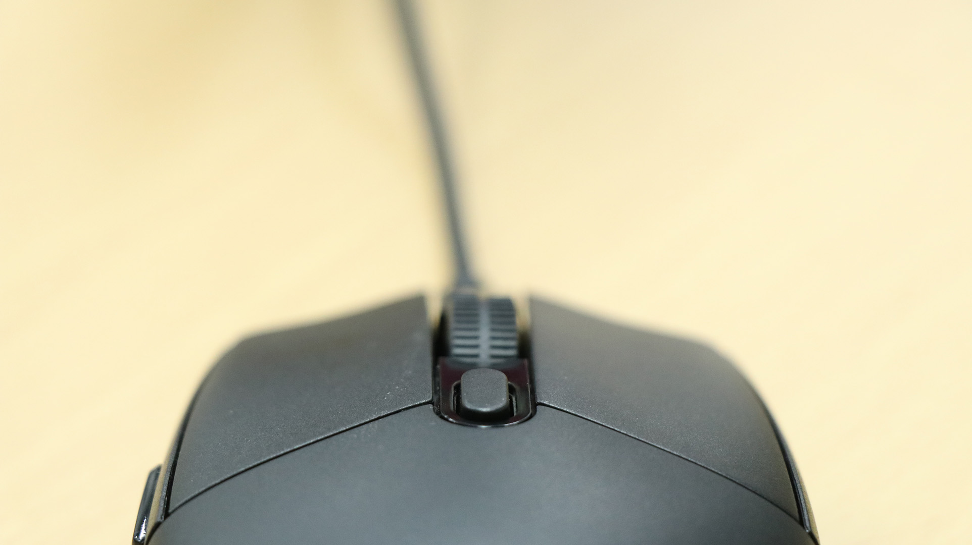 罗技g102二代跟小米游戏鼠标对比,罗技g102prodigy游戏鼠标