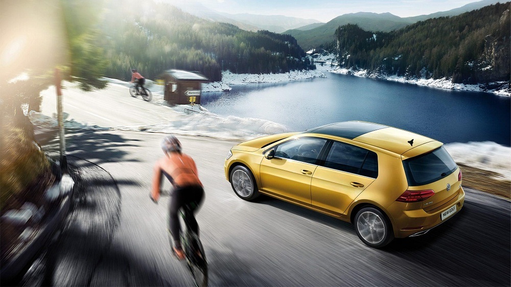 最新款1.2t高尔夫动力够不够,第8代高尔夫新增1.0t6mt入门车型