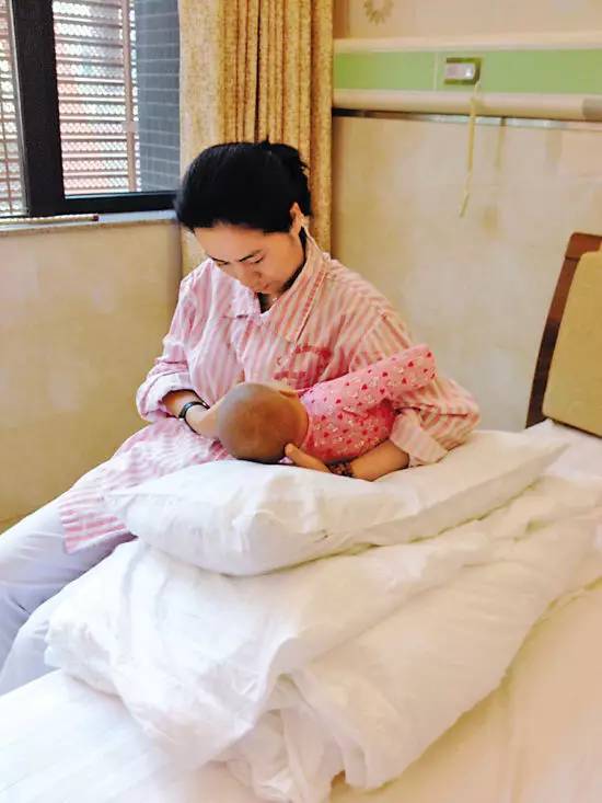 奶很胀但吸不出来奶怎么办,奶六七个小时不吸会变少吗