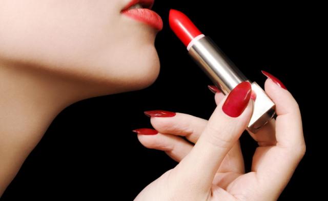 口红究竟是什么东西做的?说出来你可能不信