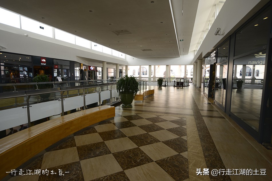 上海佛罗伦萨小镇有哪些奢侈品牌,佛罗伦萨小镇名品奥特莱斯品牌