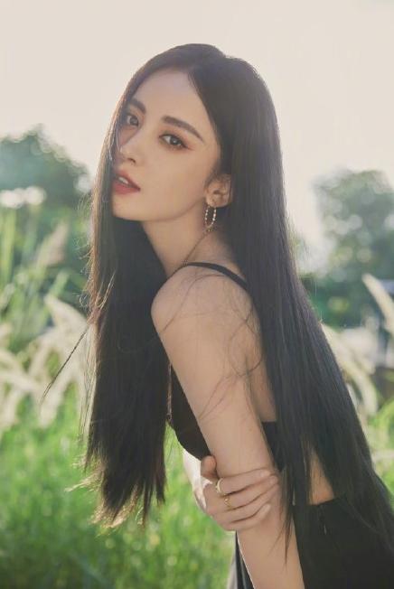 suqqu粉霜和covermark哪个好,粉霜测评兰蔻