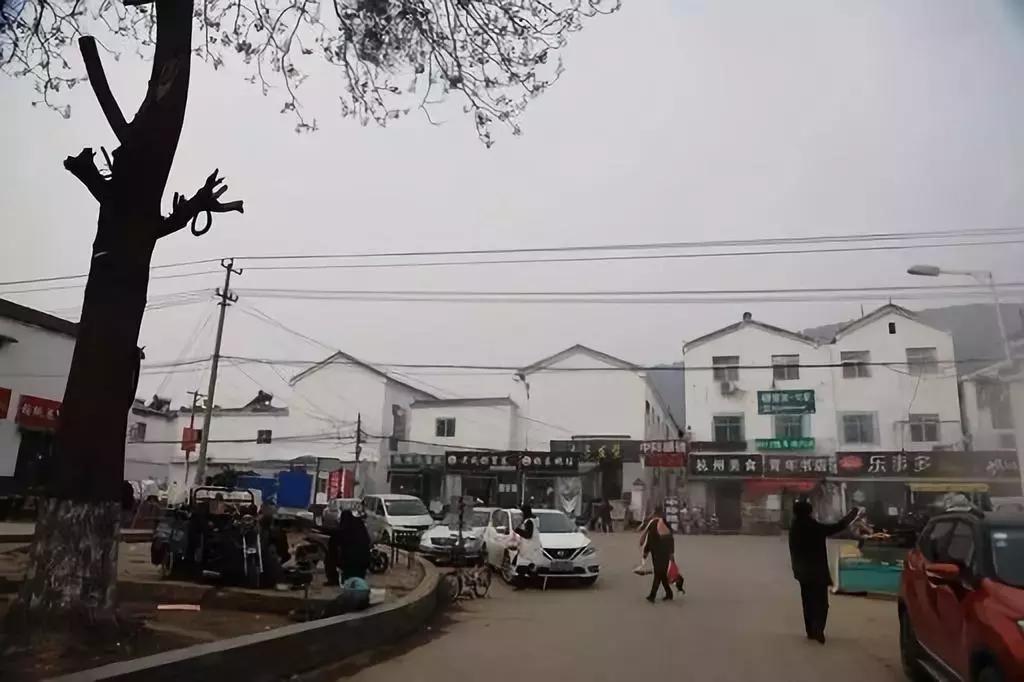 外卖小哥3年狂赚102万,外卖小哥3年赚102万直播