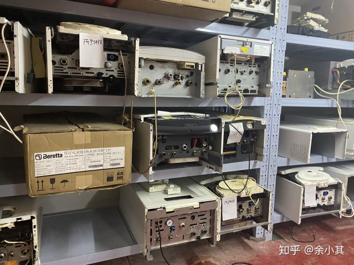 壁挂炉的售后维修案例,壁挂炉保修期内维修收费吗