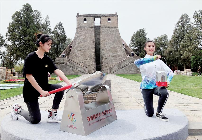 全国运动会火炬点燃仪式,全国运动会圣火点燃