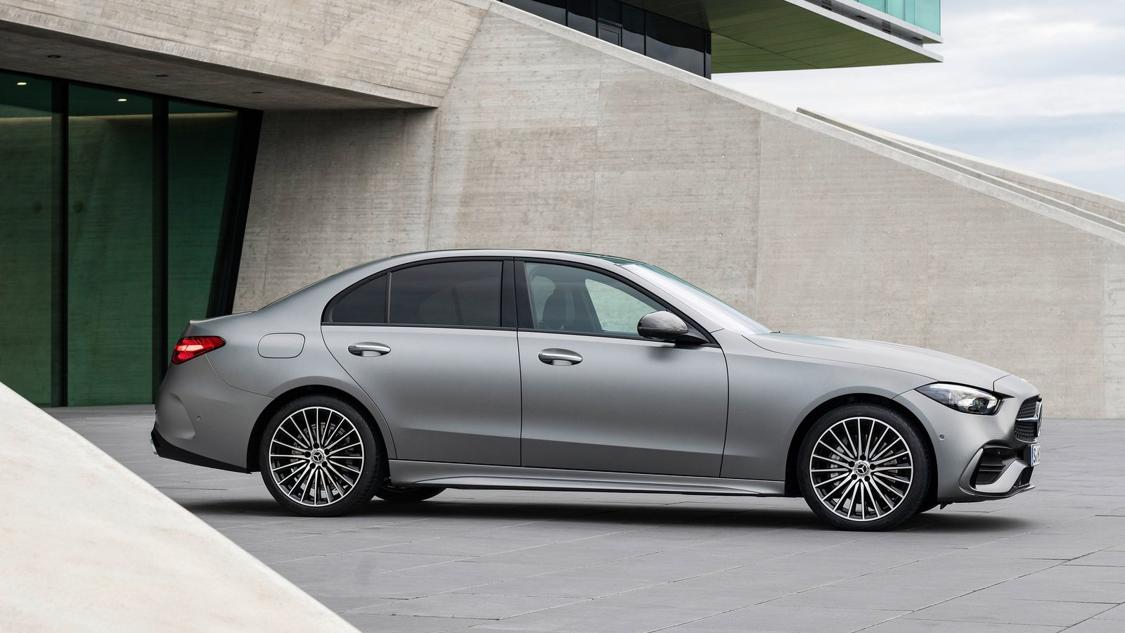 全新梅赛德斯奔驰长轴距c级,全新奔驰c级全系48v轻混吗