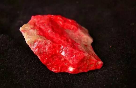 河边能捡到什么值钱的石头,在哪儿能捡到值钱的石头