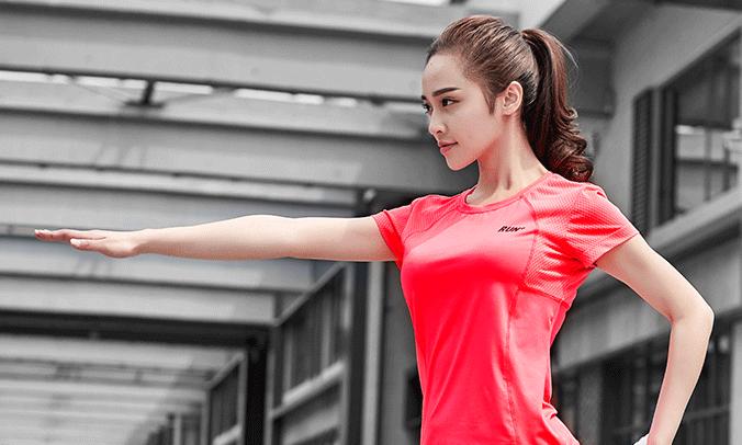 跑步时肚子两侧痛怎么办不是岔气,跑步之前不能吃什么东西才不岔气