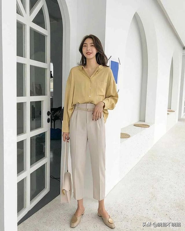 今年最流行的阔腿裤女款米色,新款裤子女最流行的阔腿裤