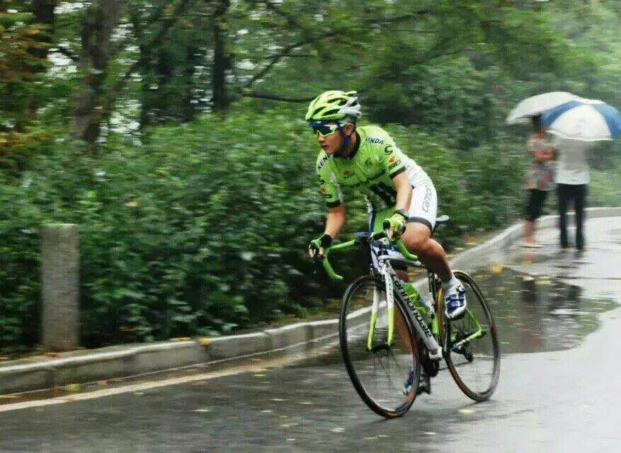 高校新势力|队长兼职教头黑高联的“功率达人”姜文博