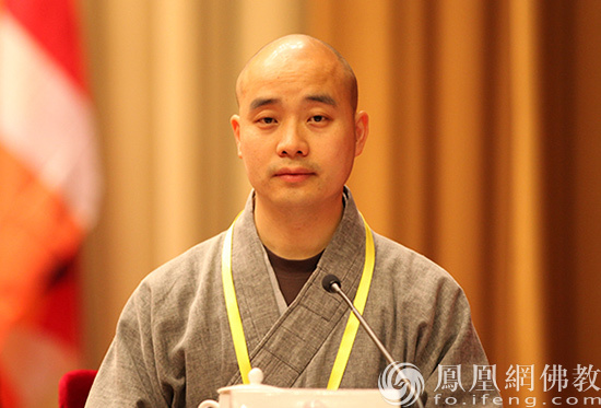 当你自卑的时候怎么办,嫉妒心往往来自于不自信与自卑