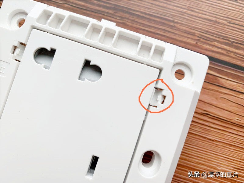 公牛g25开关插座怎么安装,公牛开关插座g12拆装