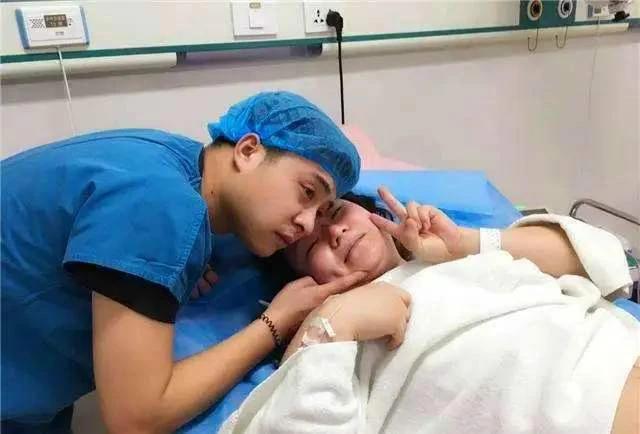 剖腹产妈妈多痛,剖腹产后妈妈遭罪