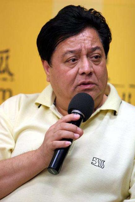 李金斗洗脚事件原视频,李金斗洗脚事件是怎么回事