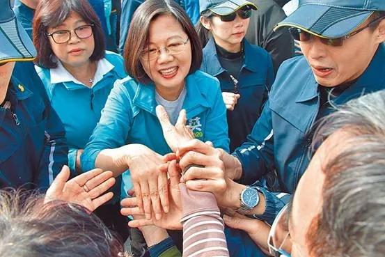 2020选前终局之战韩国瑜坐镇高雄、蔡英文南北赶场