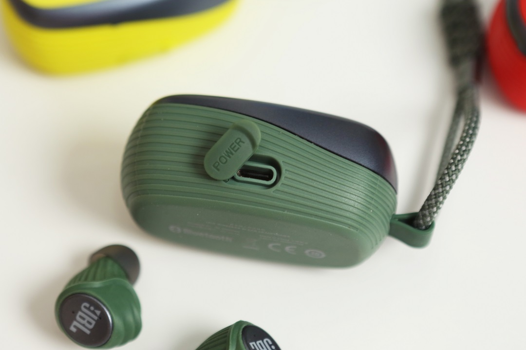 jblx600tws耳机怎么用,JBLX600TWS真无线运动蓝牙耳机