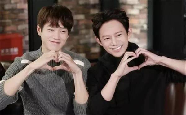 何炅年轻时有多牛,何炅令人震惊的主持能力