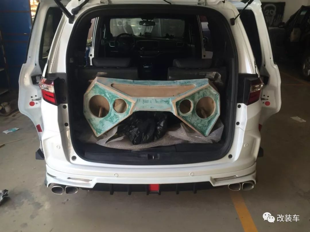 改装气动本田奥德赛视频,改装最帅的新款奥德赛