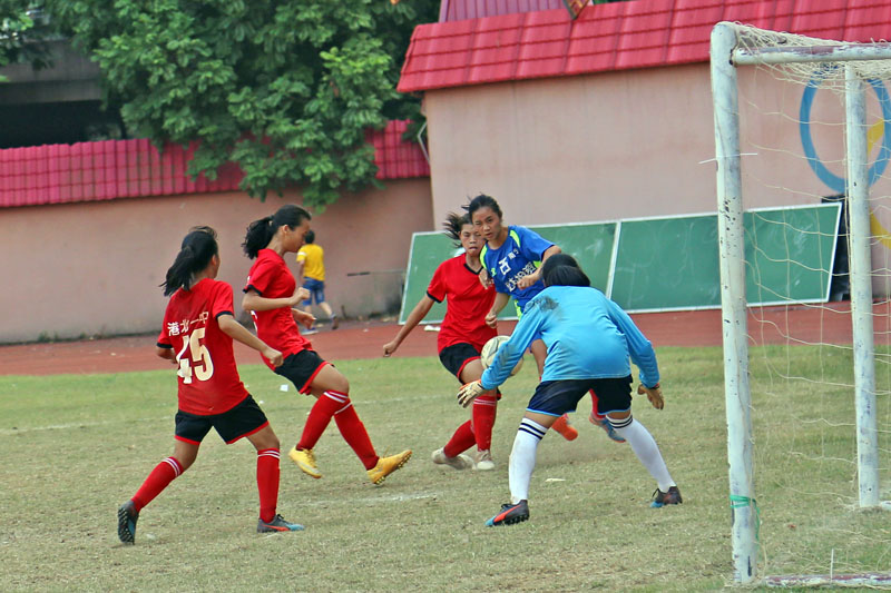 以赛代练足球,外国语学校2020年第17届足球比赛