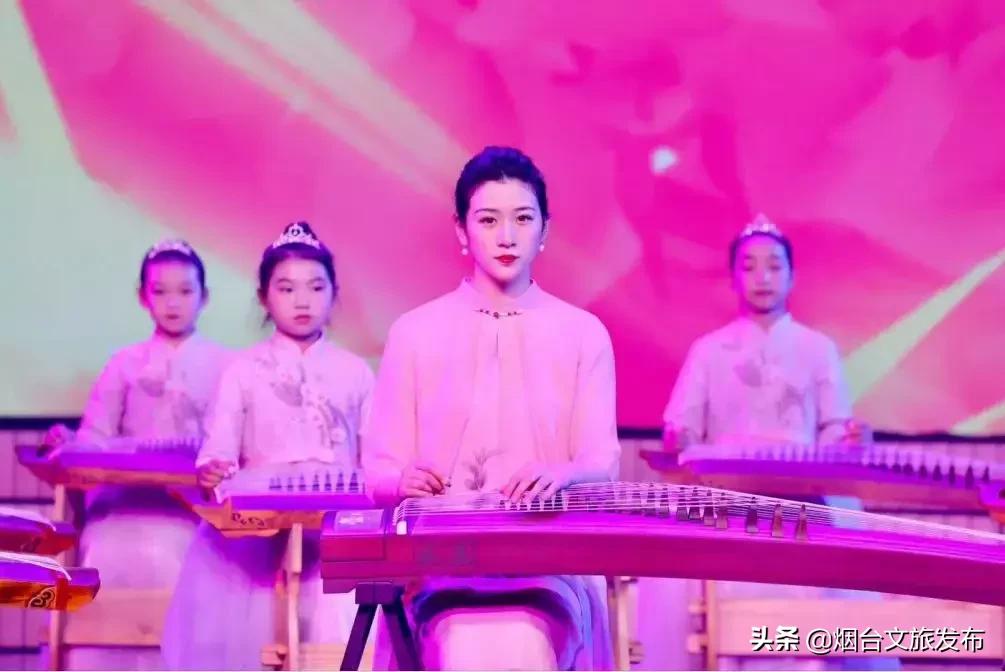 青年古筝演奏家丁雪儿演奏名曲,丁雪儿古筝演奏武侠经典曲目