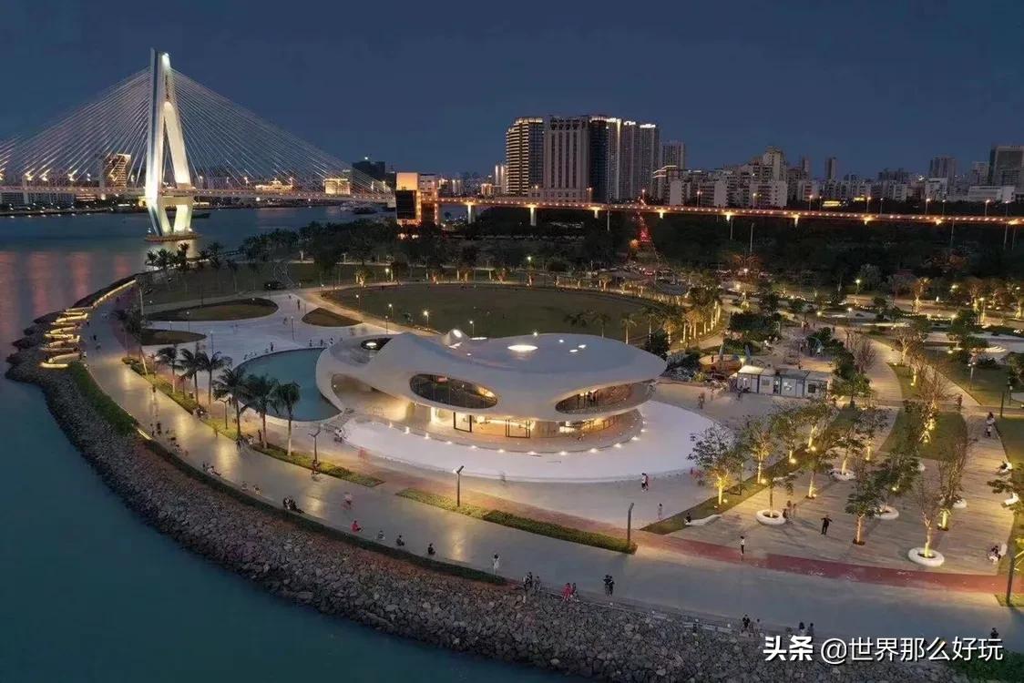 海口云洞图书馆向公众开放图片,海口云洞图书馆图片