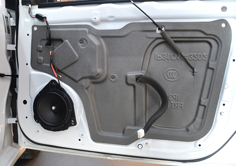荣威i6原车喇叭,荣威i6汽车音响低音炮