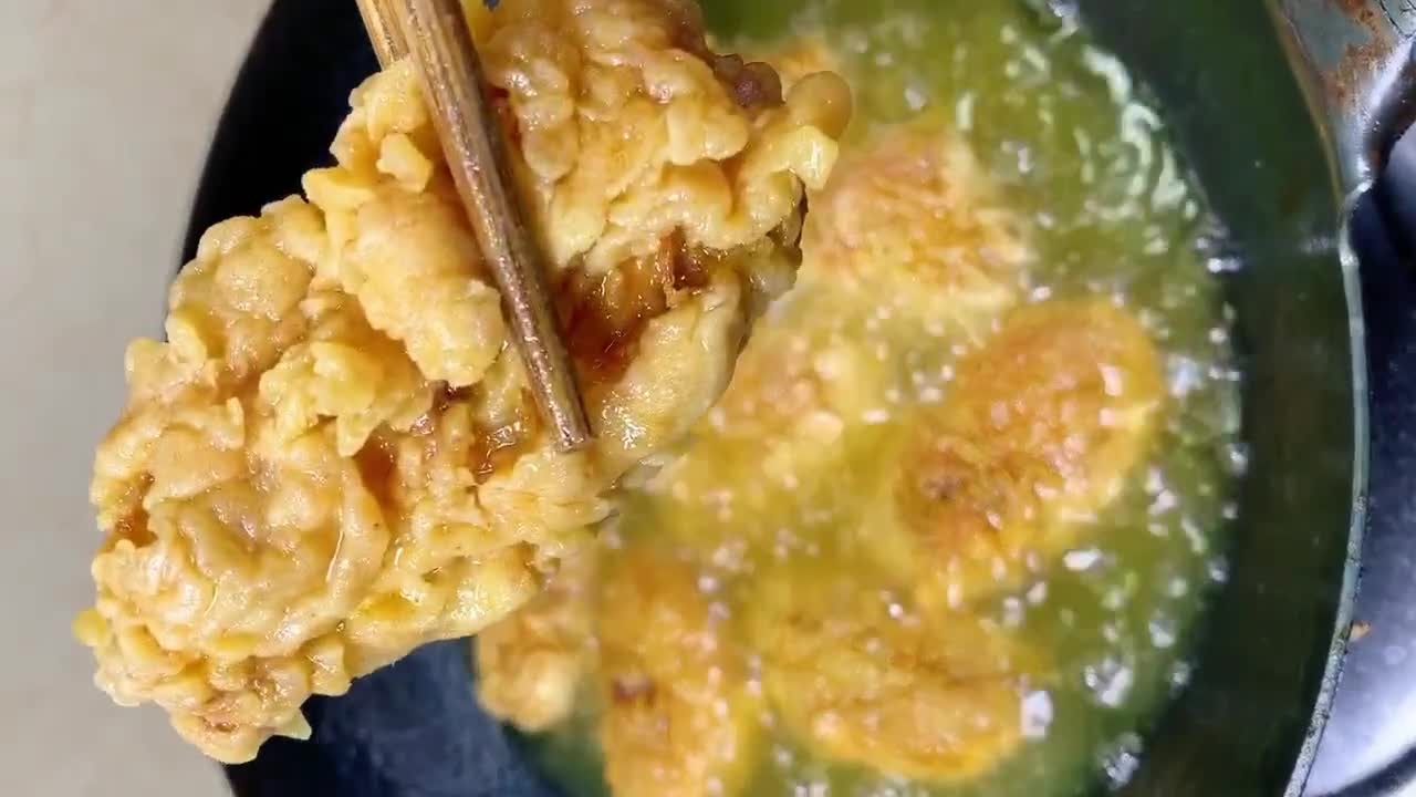 肯德基炸鸡翅,做法简单香辣酥脆,学会后再也不麻烦外卖小哥