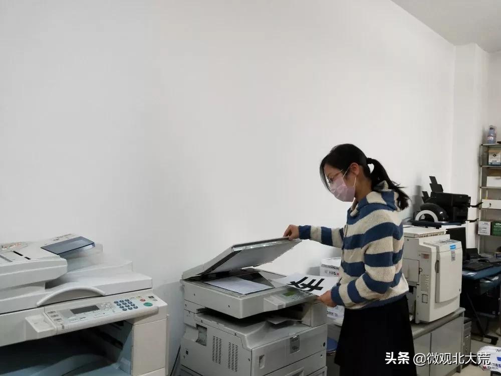 抗疫情公益活动,志愿者参加抗击疫情防控工作