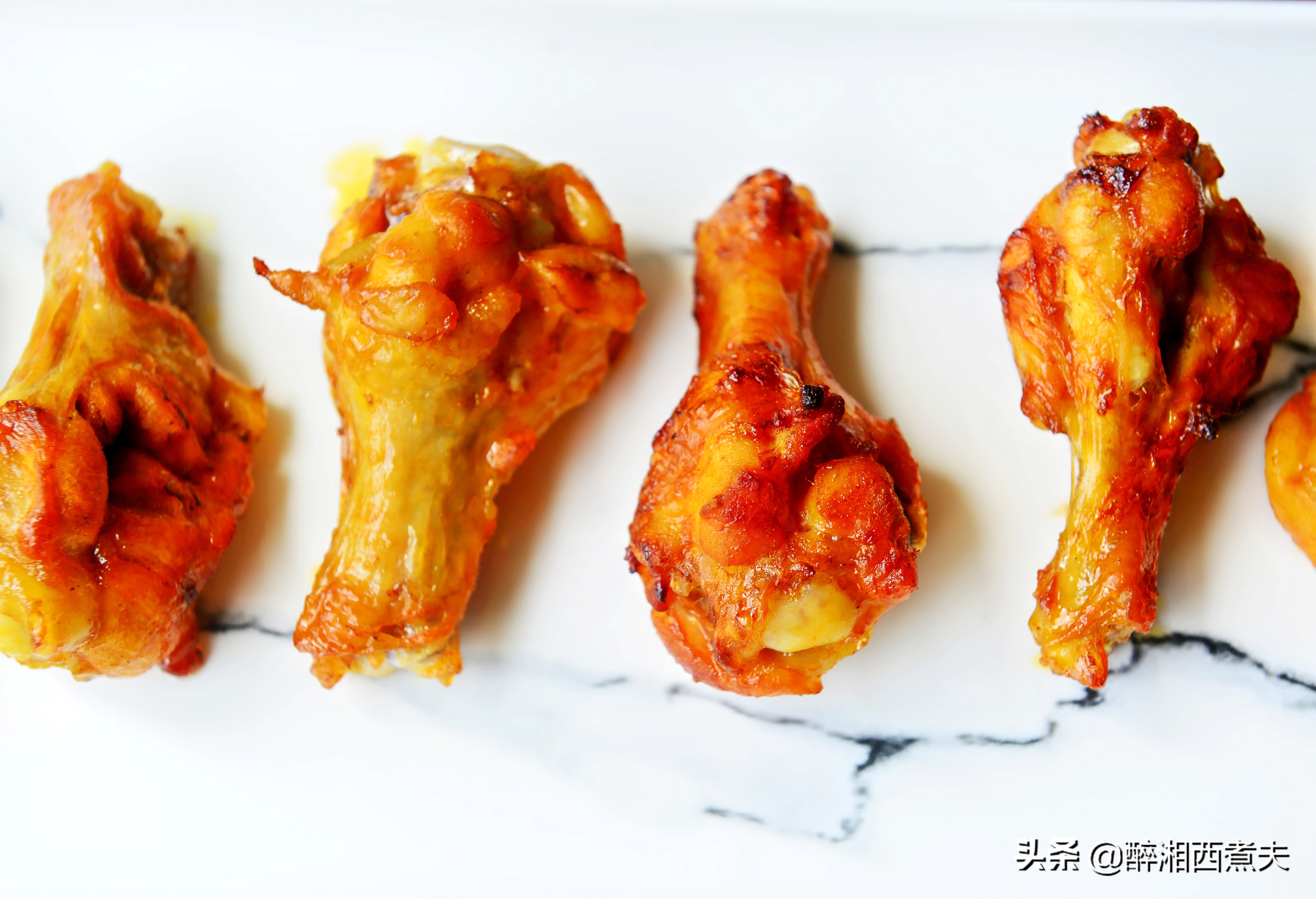 自打能网购到新奥尔良烤翅腌料，不用去肯德基了，自个烤不更香么