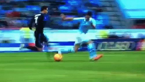 球王也假摔？盘点C罗假摔