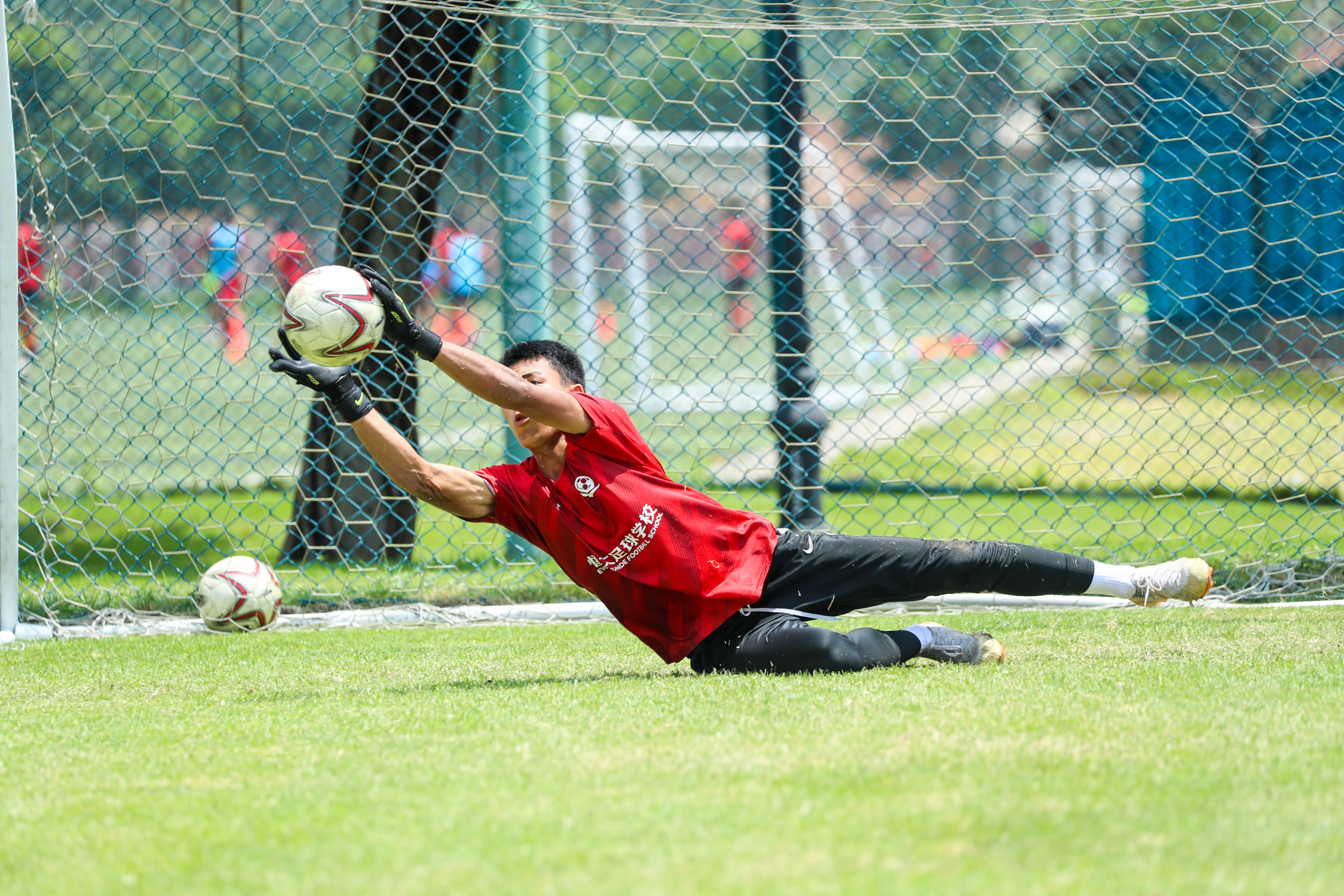 恒大足校青训的意义,恒大足校培养的球员怎么样