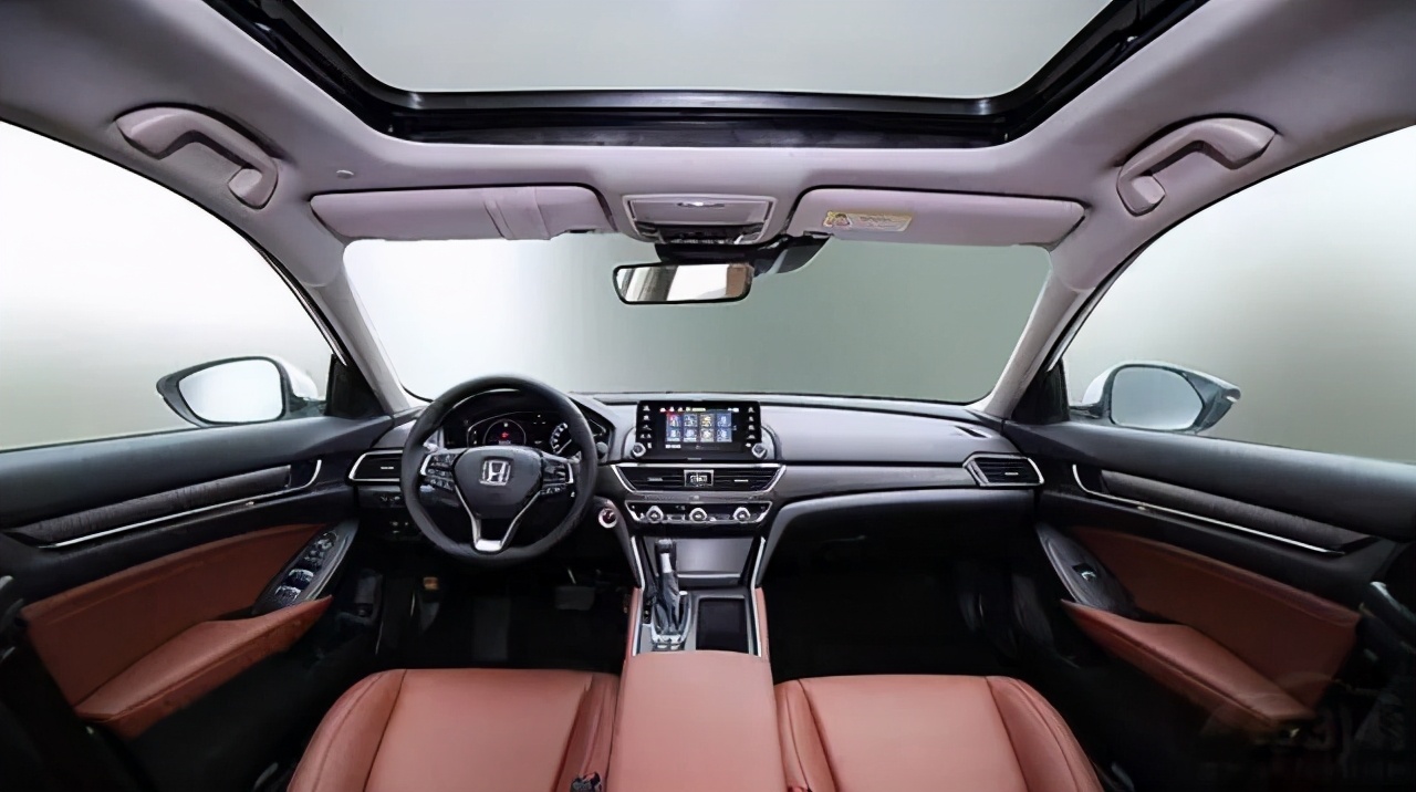 要不要买仪表台避光垫,有没有必要买中控台防晒垫