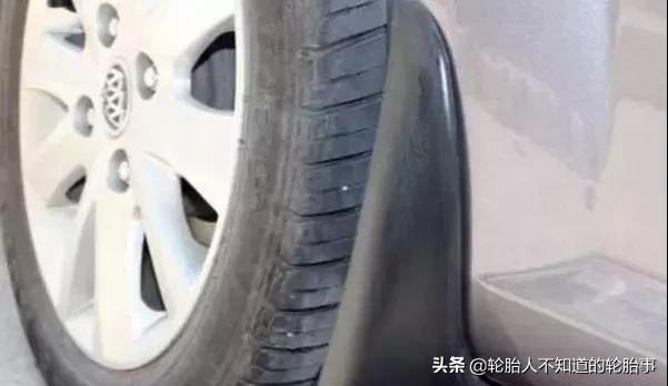 轮胎旁边的小孔有什么作用,轮胎侧面破了一个小孔怎么补