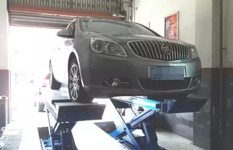 车辆出现哪种情况需要做四轮定位,车辆动平衡和四轮定位有什么区别