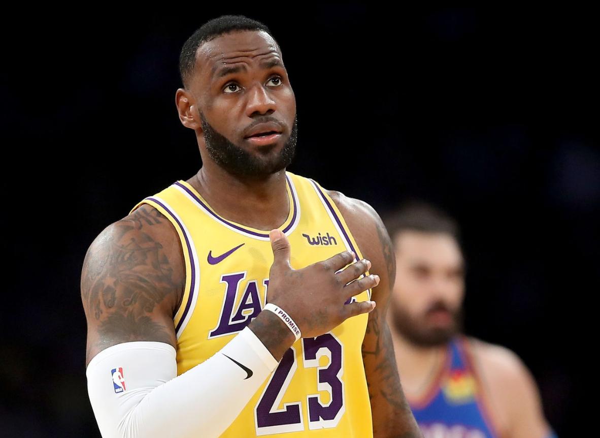 五年四夺mvp詹姆斯视频,王者总决赛五把mvp