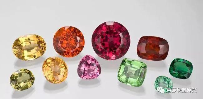 石榴石手链女三圈生辰石,新年第一款生辰石石榴石火爆上线