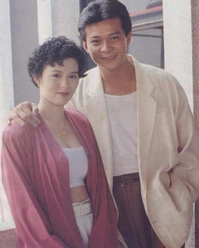 容忍妻子出轨，屡遭背叛却不离婚，黄日华才是真男人