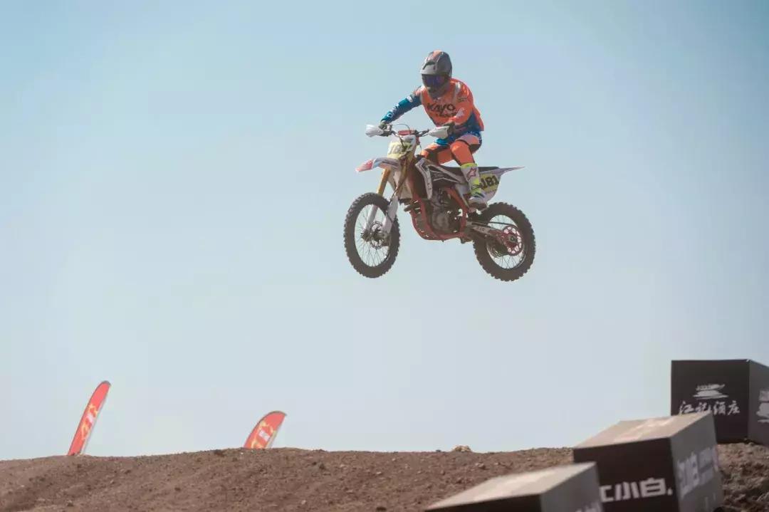 中国顶级越野摩托赛事,场面堪比kpl