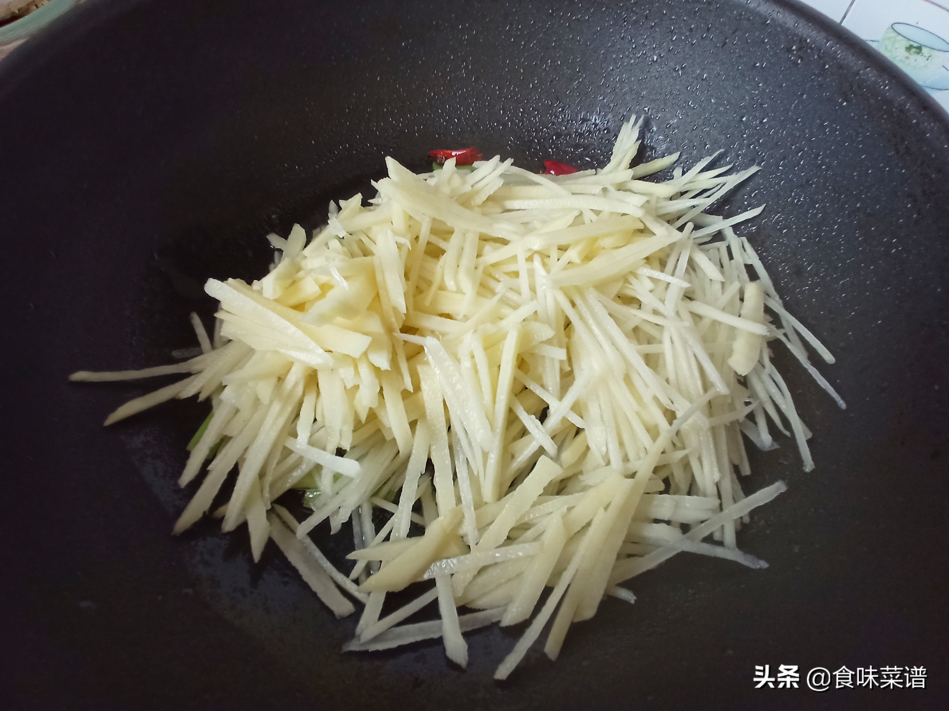 酸辣土豆丝用白醋不用香醋,土豆丝没有香醋放白醋可以吗