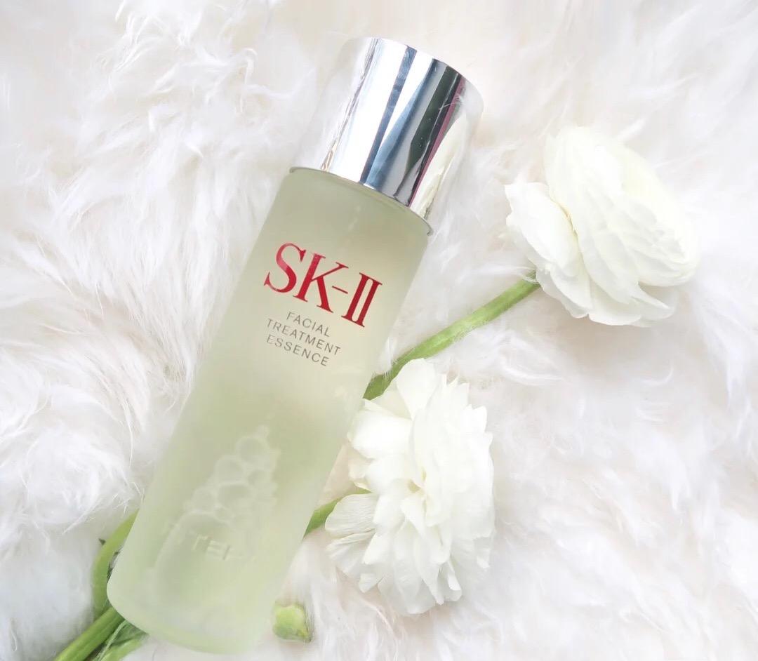 十几块钱的水乳靠谱吗,花几千块钱买护肤品值不值得